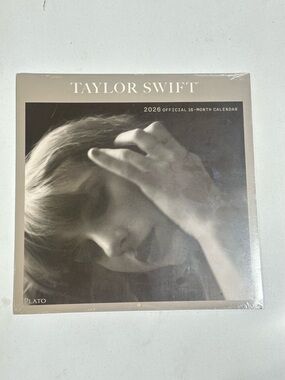 2/$20 Taylor Swift 2026 Official 16 Month Wall Calendar Sealed Rare Collector